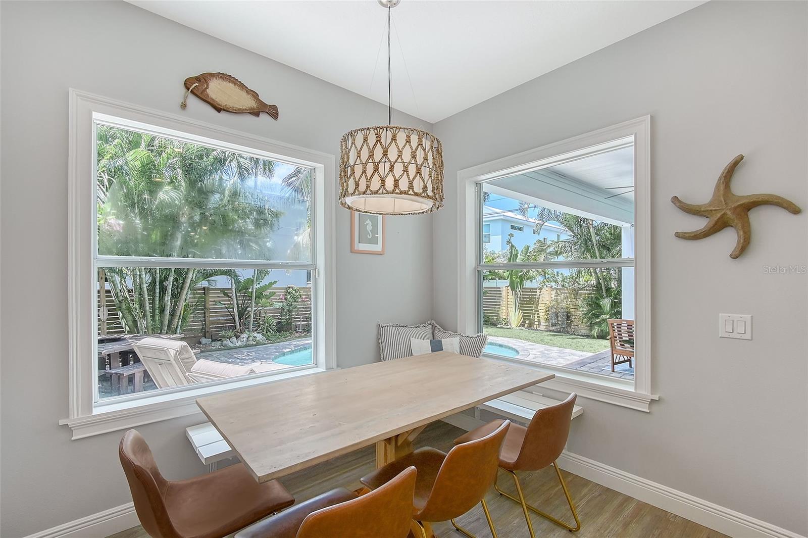 1738 SIESTA DR, SARASOTA, FL, 34239