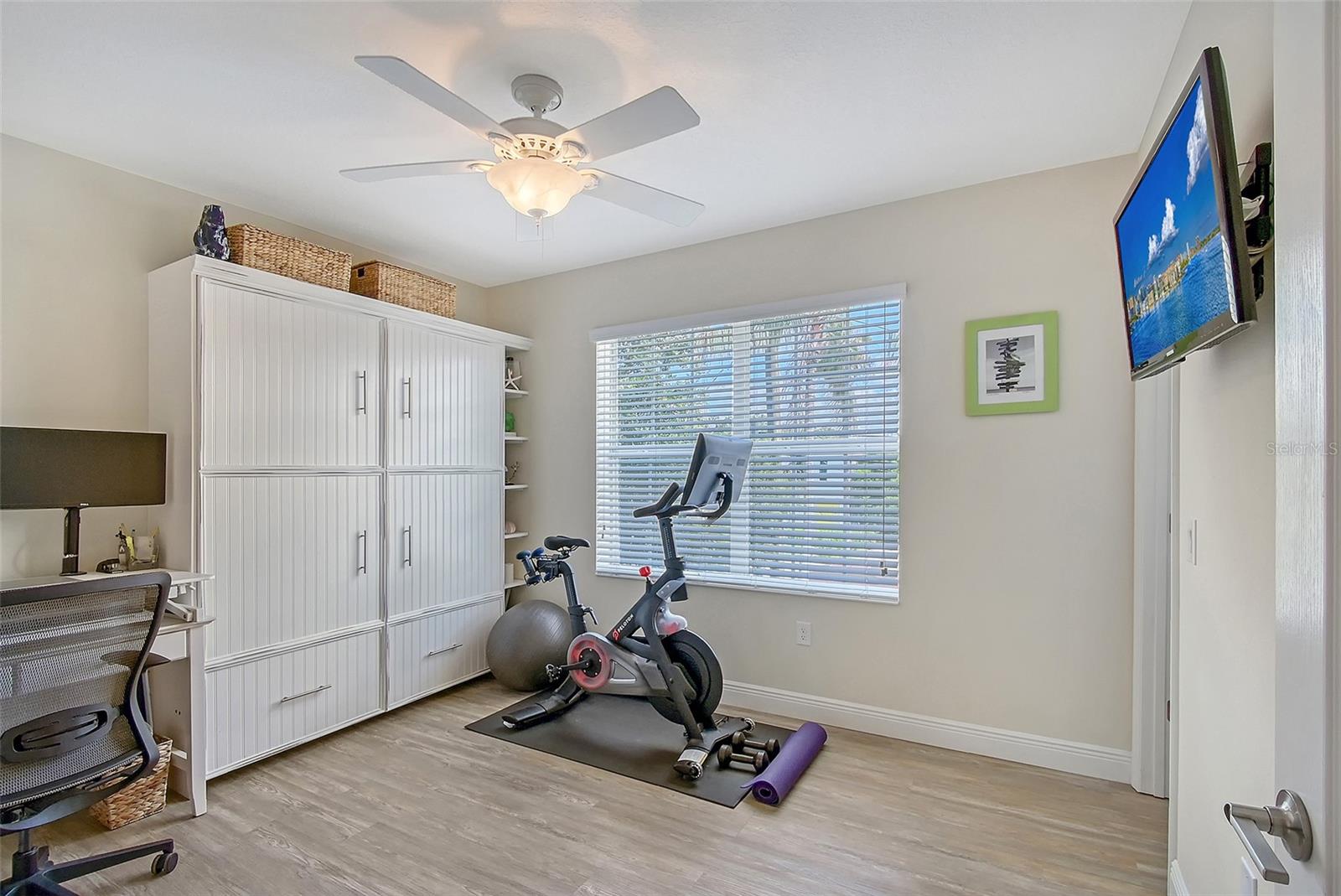1738 SIESTA DR, SARASOTA, FL, 34239