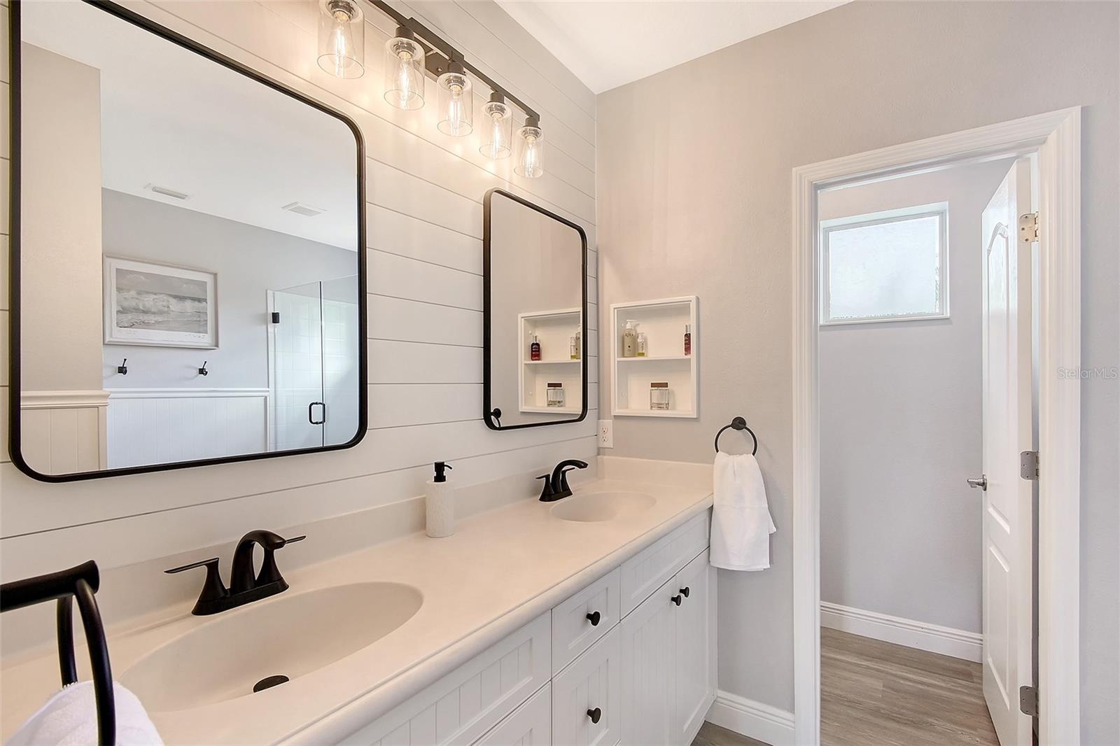 1738 SIESTA DR, SARASOTA, FL, 34239