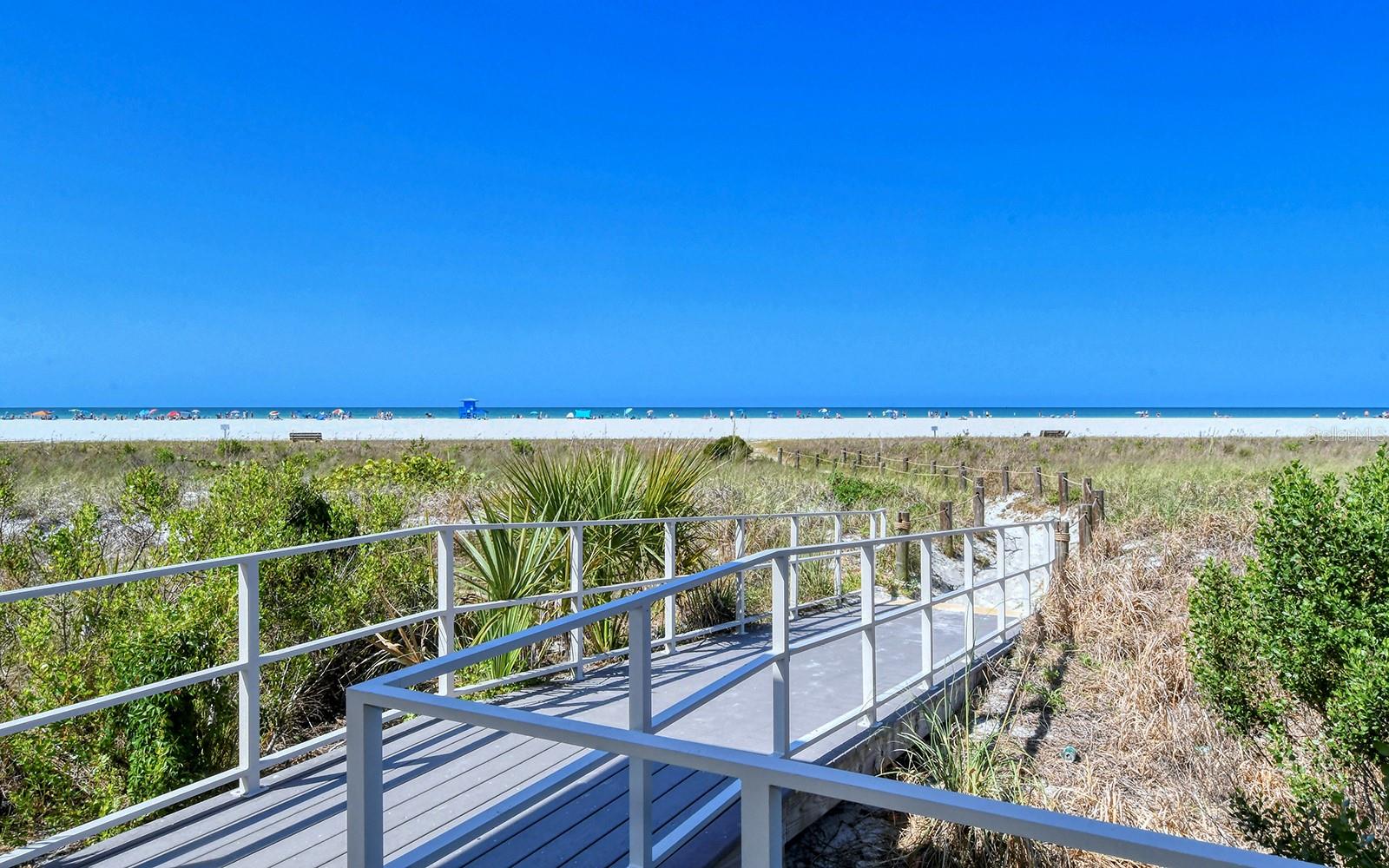 1738 SIESTA DR, SARASOTA, FL, 34239