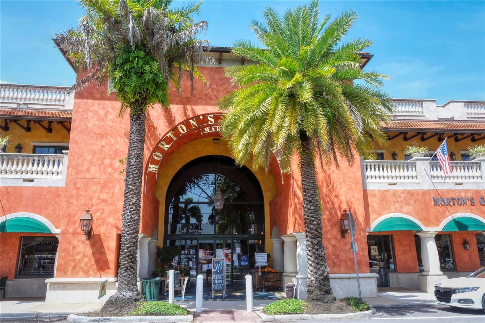 1738 SIESTA DR, SARASOTA, FL, 34239