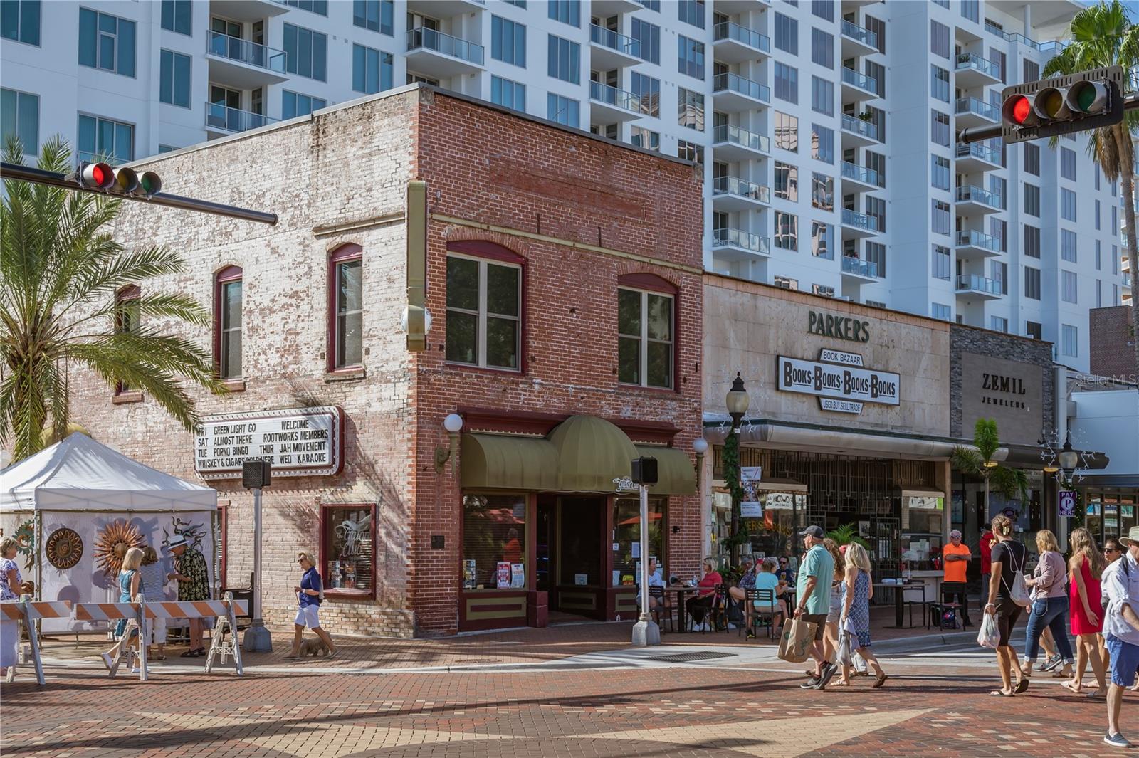 1738 SIESTA DR, SARASOTA, FL, 34239