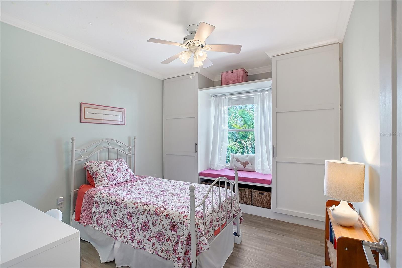 1738 SIESTA DR, SARASOTA, FL, 34239