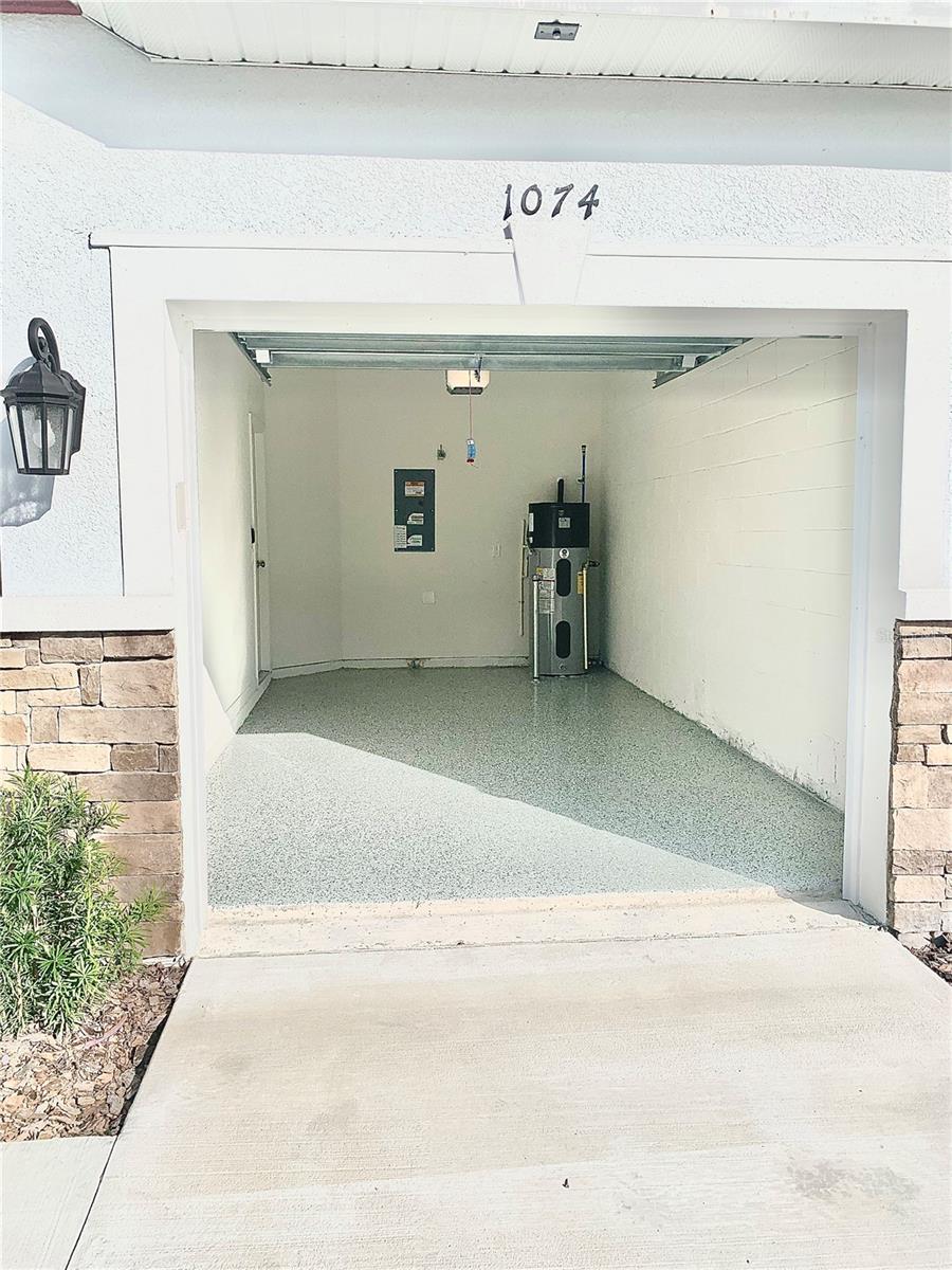 1074 AMBER LEAF TRL, WESLEY CHAPEL, FL, 33544