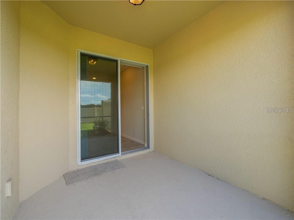 1074 AMBER LEAF TRL, WESLEY CHAPEL, FL, 33544