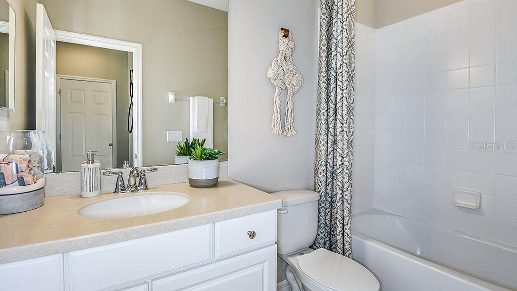1074 AMBER LEAF TRL, WESLEY CHAPEL, FL, 33544