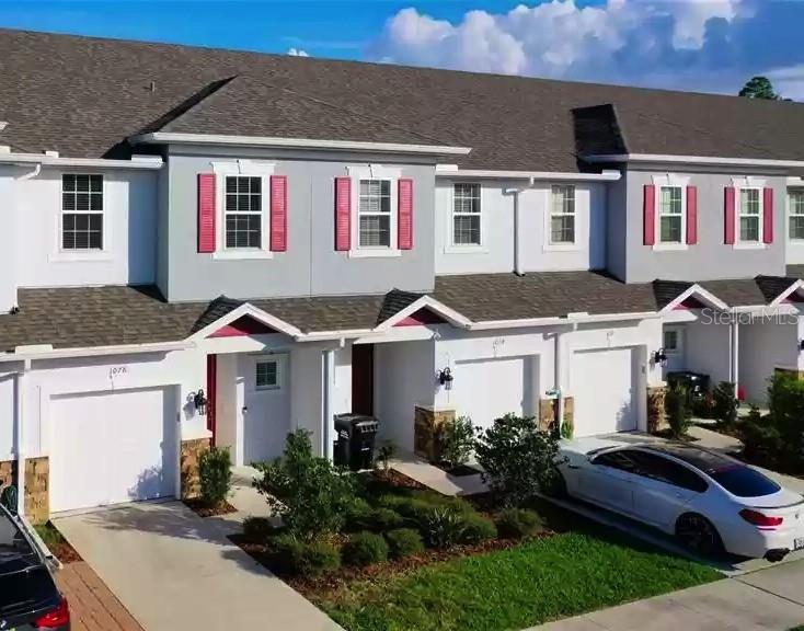 1074 AMBER LEAF TRL, WESLEY CHAPEL, FL, 33544