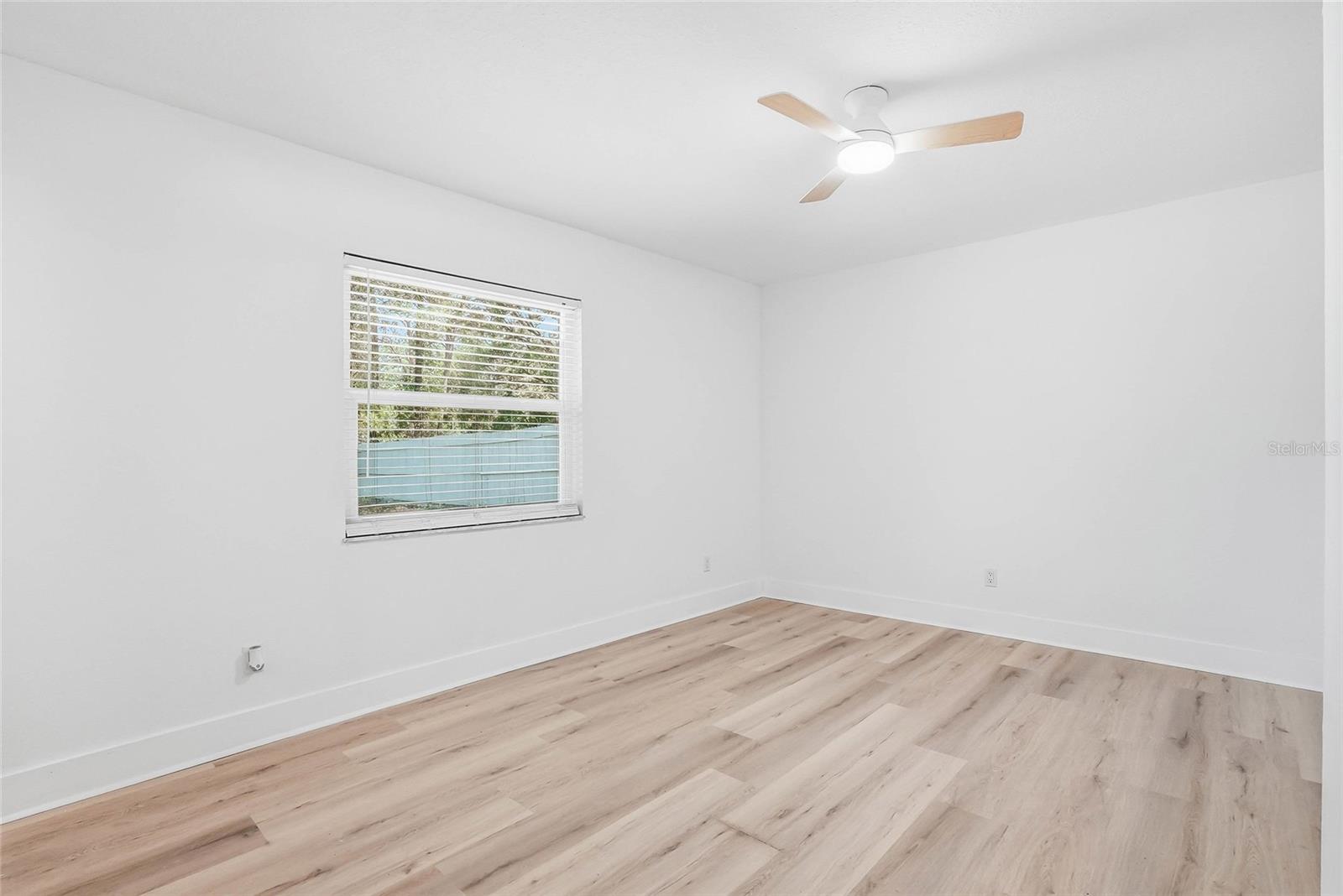 6040 KNOLLWOOD DR, RIDGE MANOR, FL, 33523