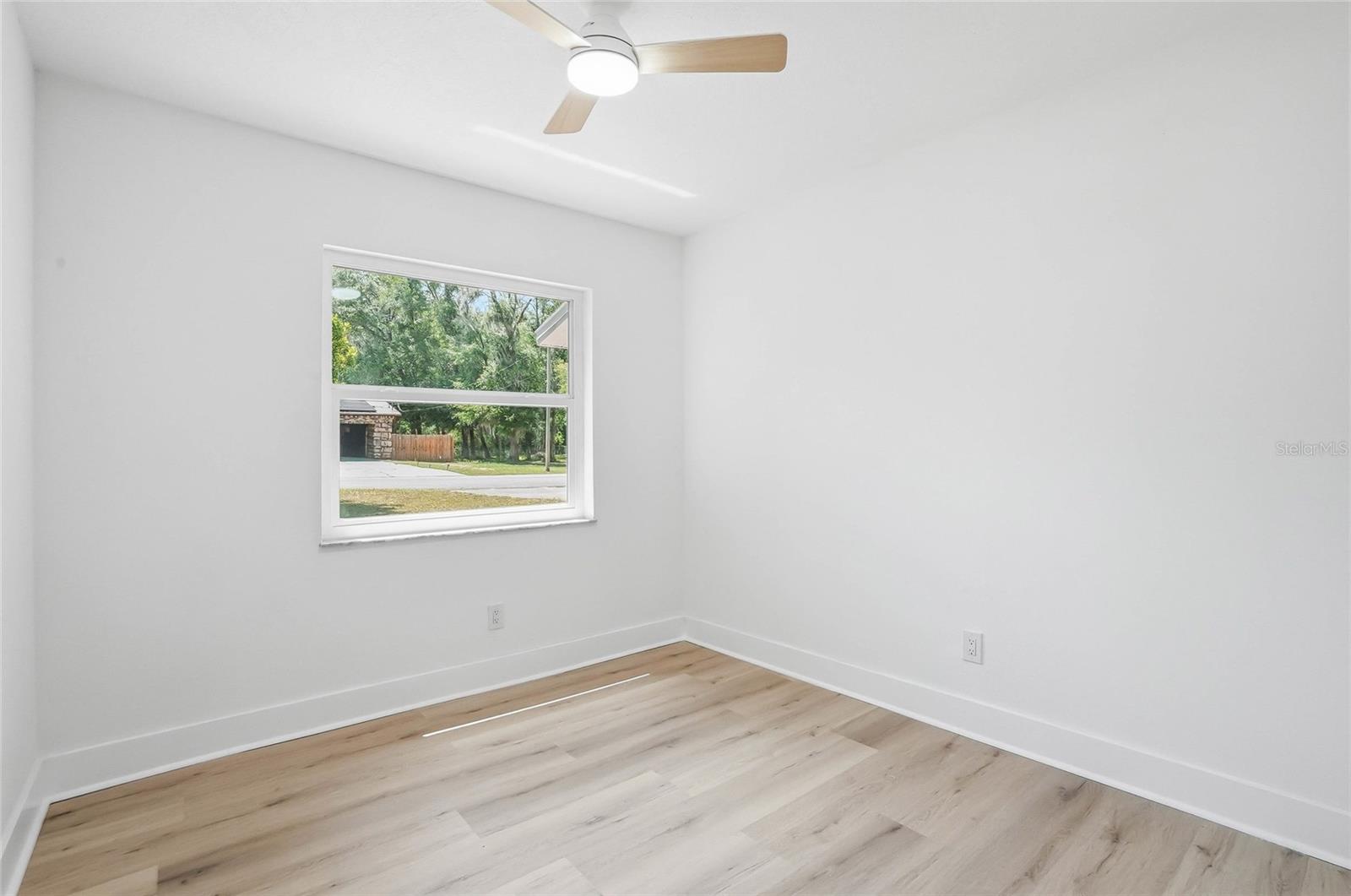 6040 KNOLLWOOD DR, RIDGE MANOR, FL, 33523