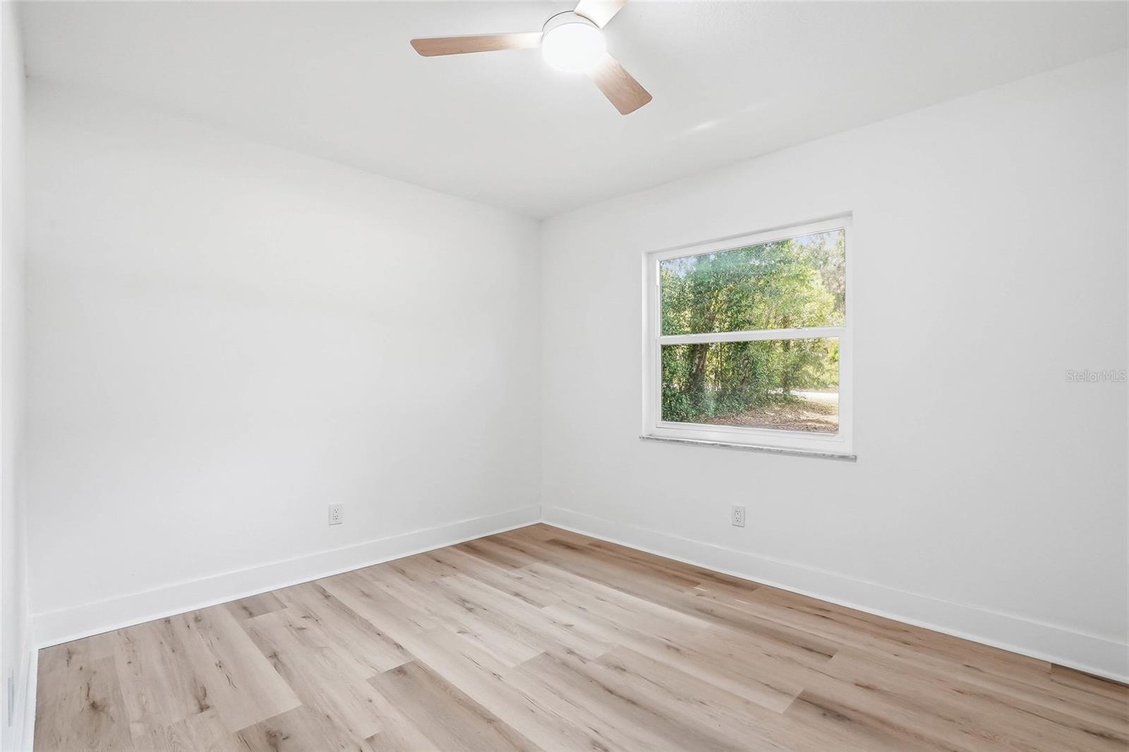 6040 KNOLLWOOD DR, RIDGE MANOR, FL, 33523
