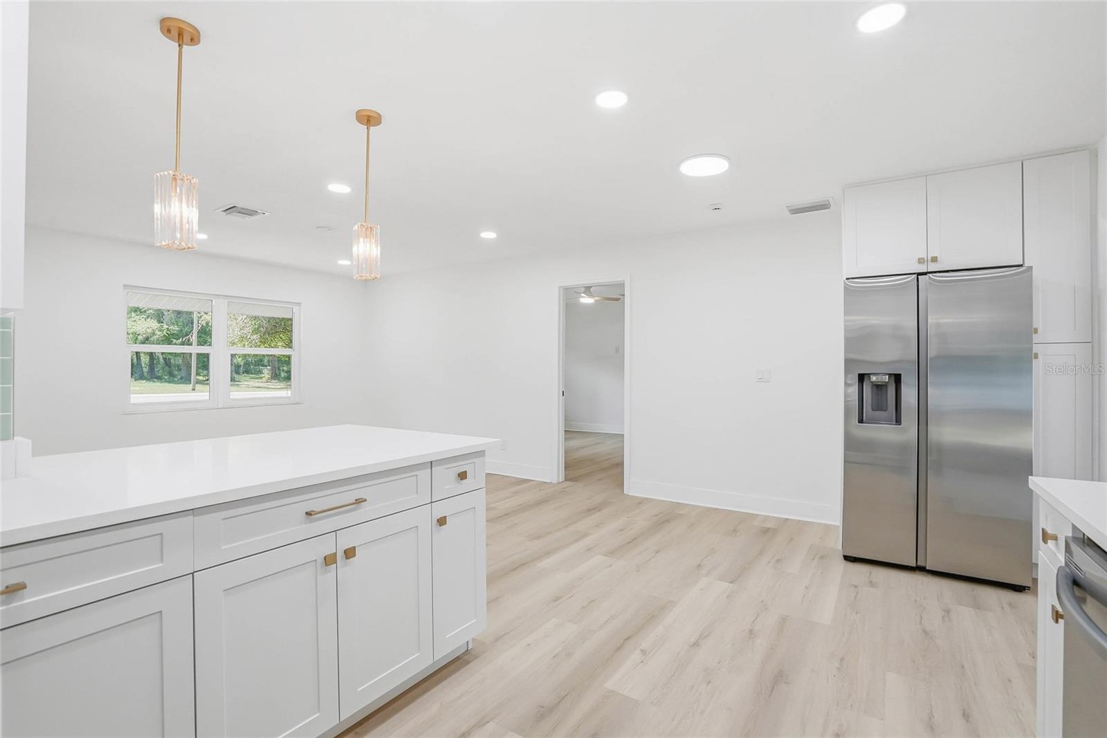 6040 KNOLLWOOD DR, RIDGE MANOR, FL, 33523