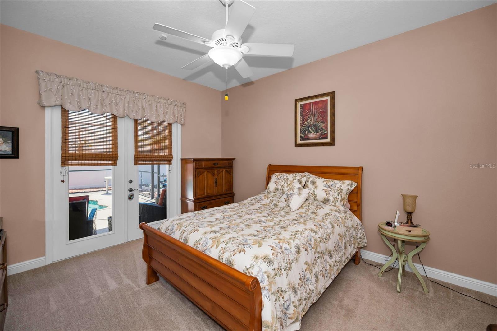 8202 WILD OAKS CIR, LARGO, FL, 33773