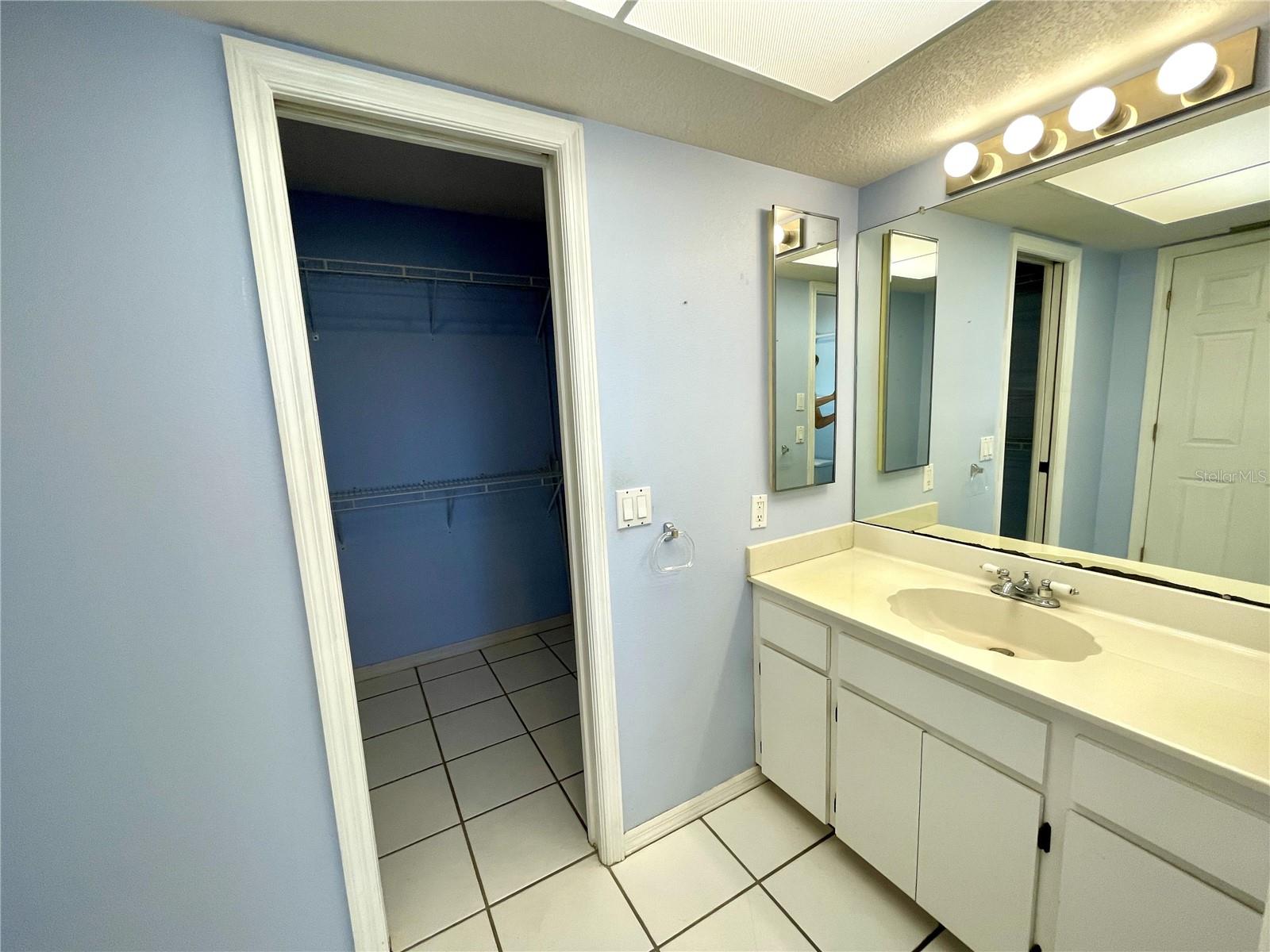 23372 MULLINS AVE, PORT CHARLOTTE, FL, 33954