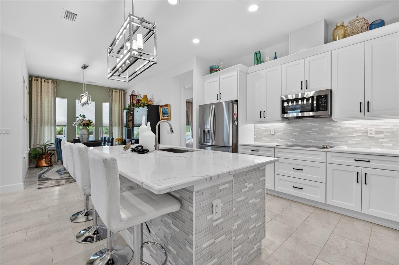 125 MOSAIC BLVD, DAYTONA BEACH, FL, 32124