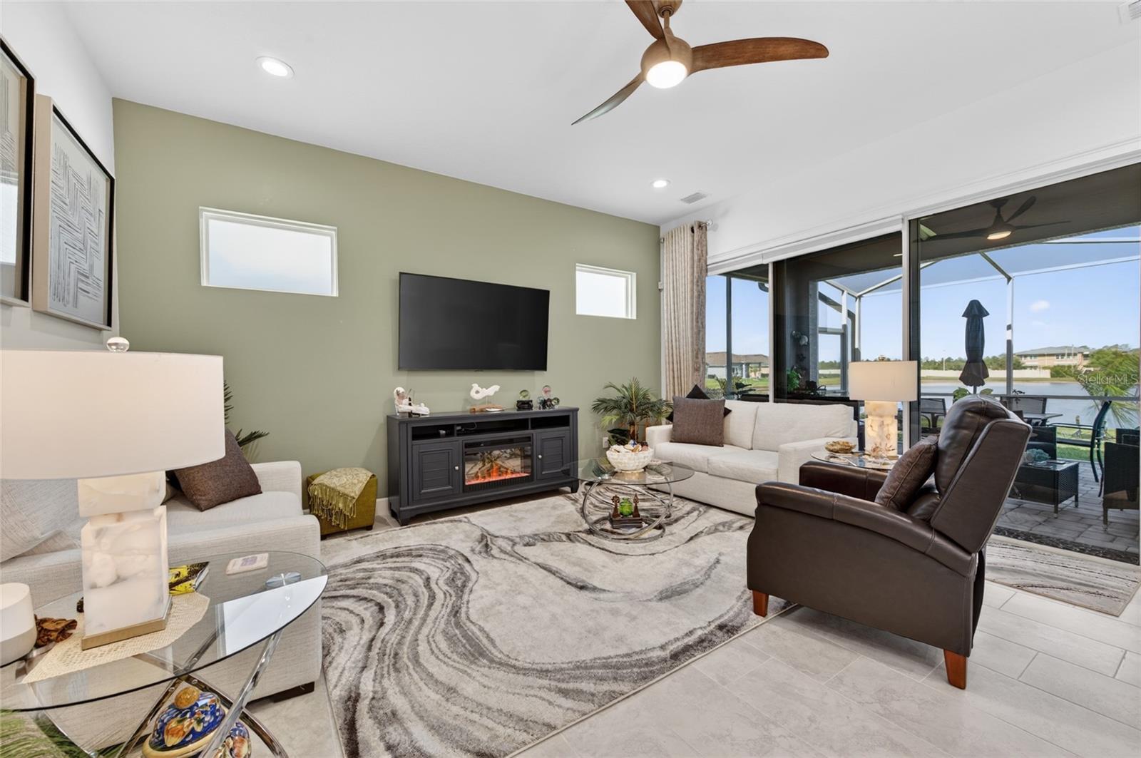 125 MOSAIC BLVD, DAYTONA BEACH, FL, 32124