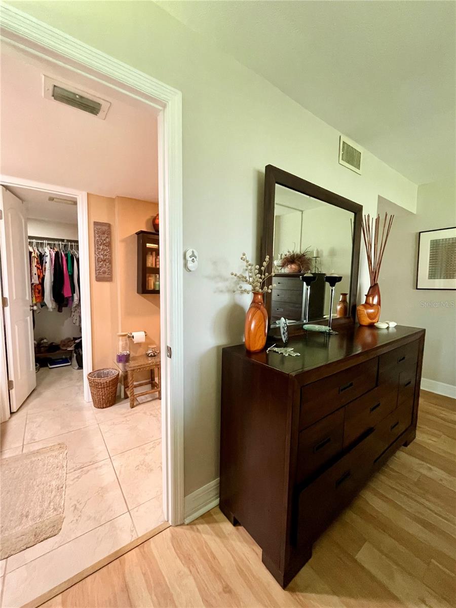 7893 SAILBOAT KEY BLVD S #101, SOUTH PASADENA, FL, 33707