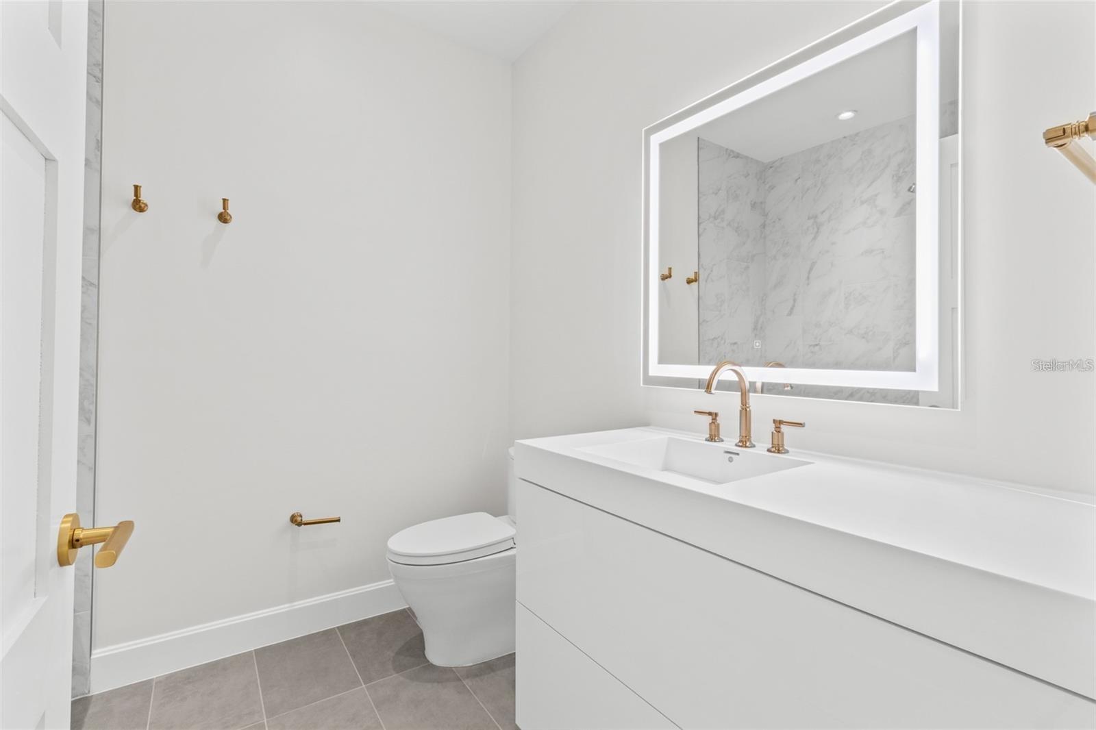 126 4TH AVE NE #601, ST PETERSBURG, FL, 33701