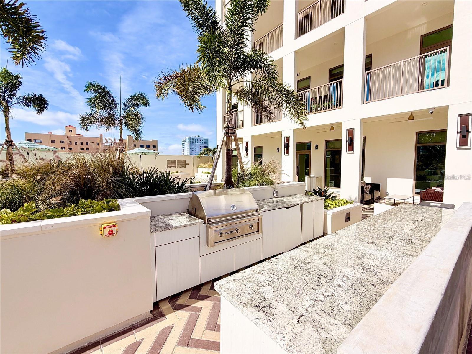 126 4TH AVE NE #601, ST PETERSBURG, FL, 33701