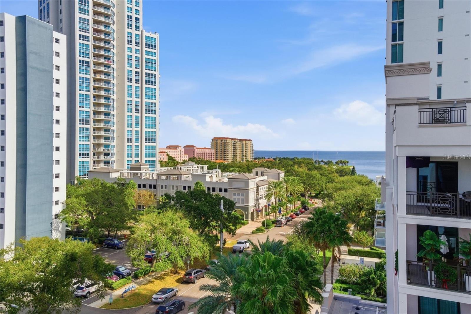 126 4TH AVE NE #601, ST PETERSBURG, FL, 33701
