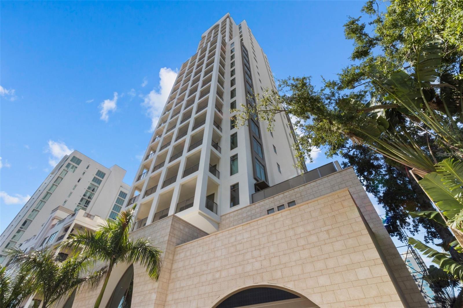 126 4TH AVE NE #601, ST PETERSBURG, FL, 33701