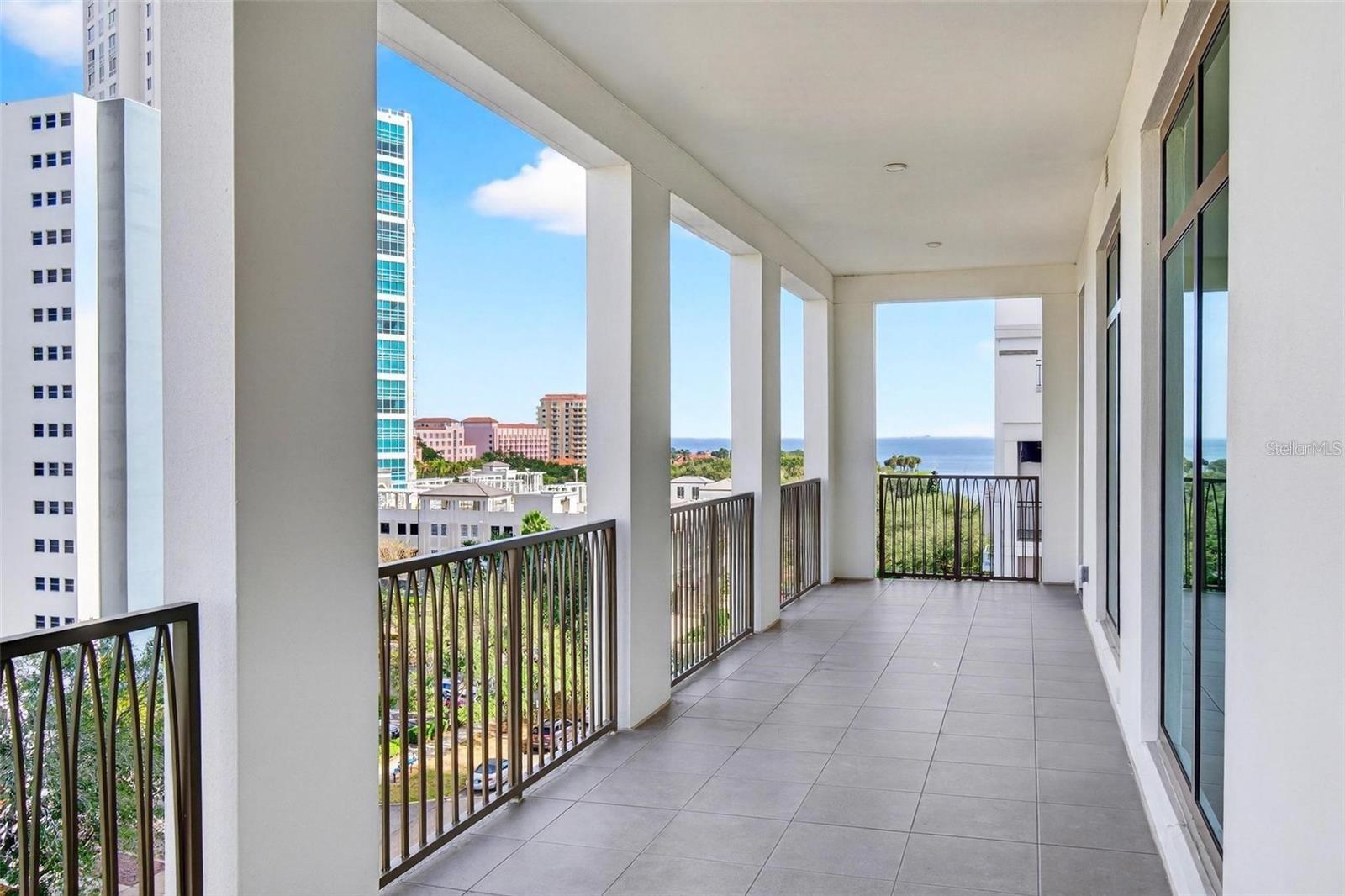 126 4TH AVE NE #601, ST PETERSBURG, FL, 33701