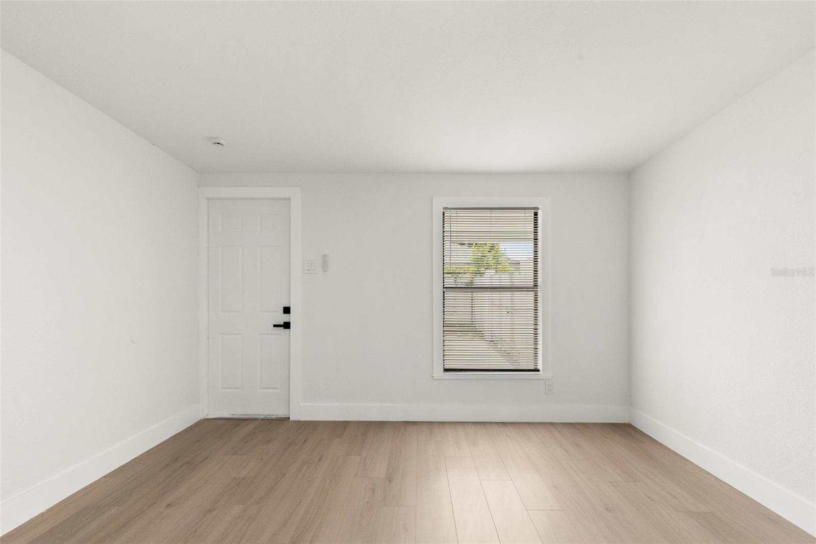 5501 N ALBANY AVE, TAMPA, FL, 33603