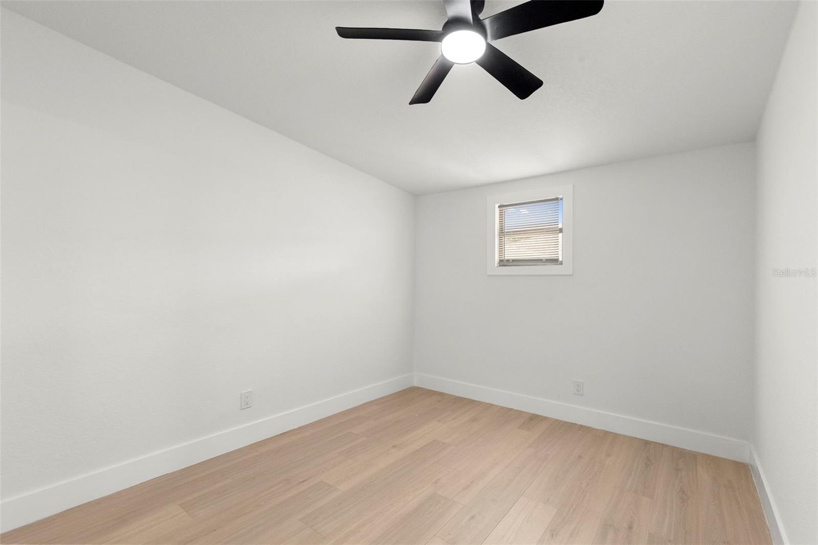 5501 N ALBANY AVE, TAMPA, FL, 33603