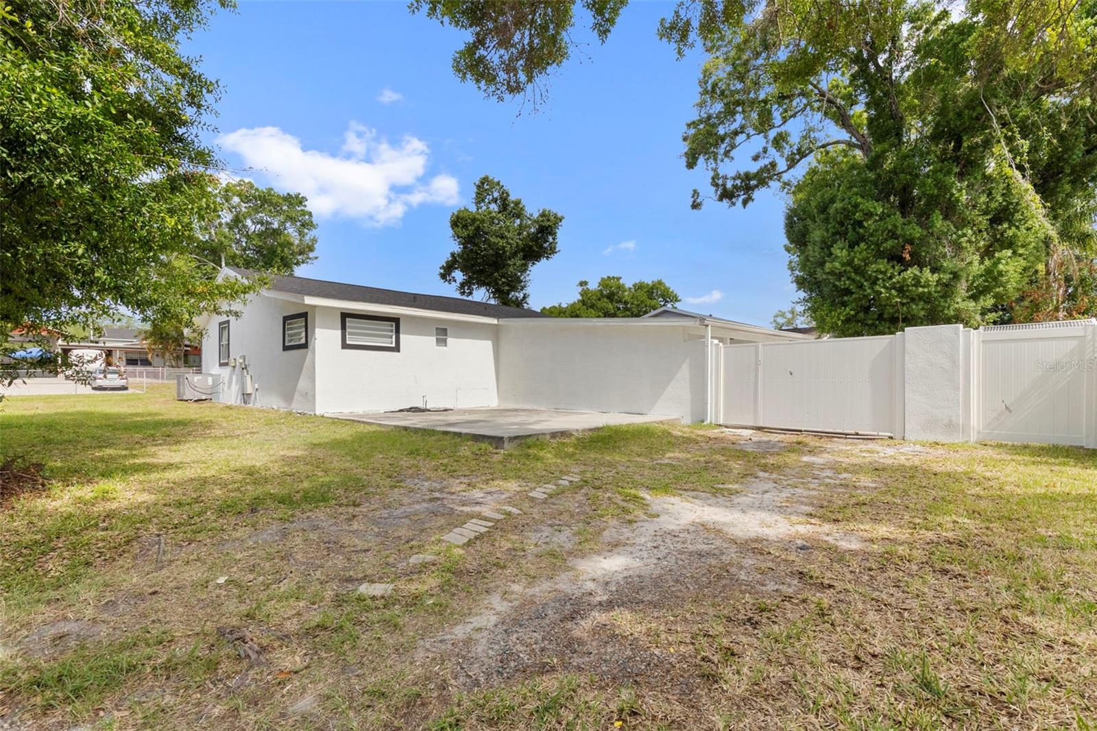 5501 N ALBANY AVE, TAMPA, FL, 33603