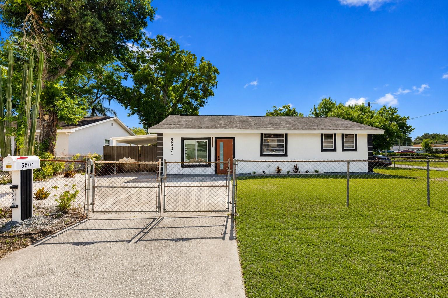 5501 N ALBANY AVE, TAMPA, FL, 33603