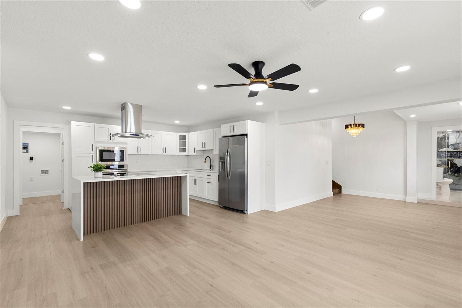 5501 N ALBANY AVE, TAMPA, FL, 33603