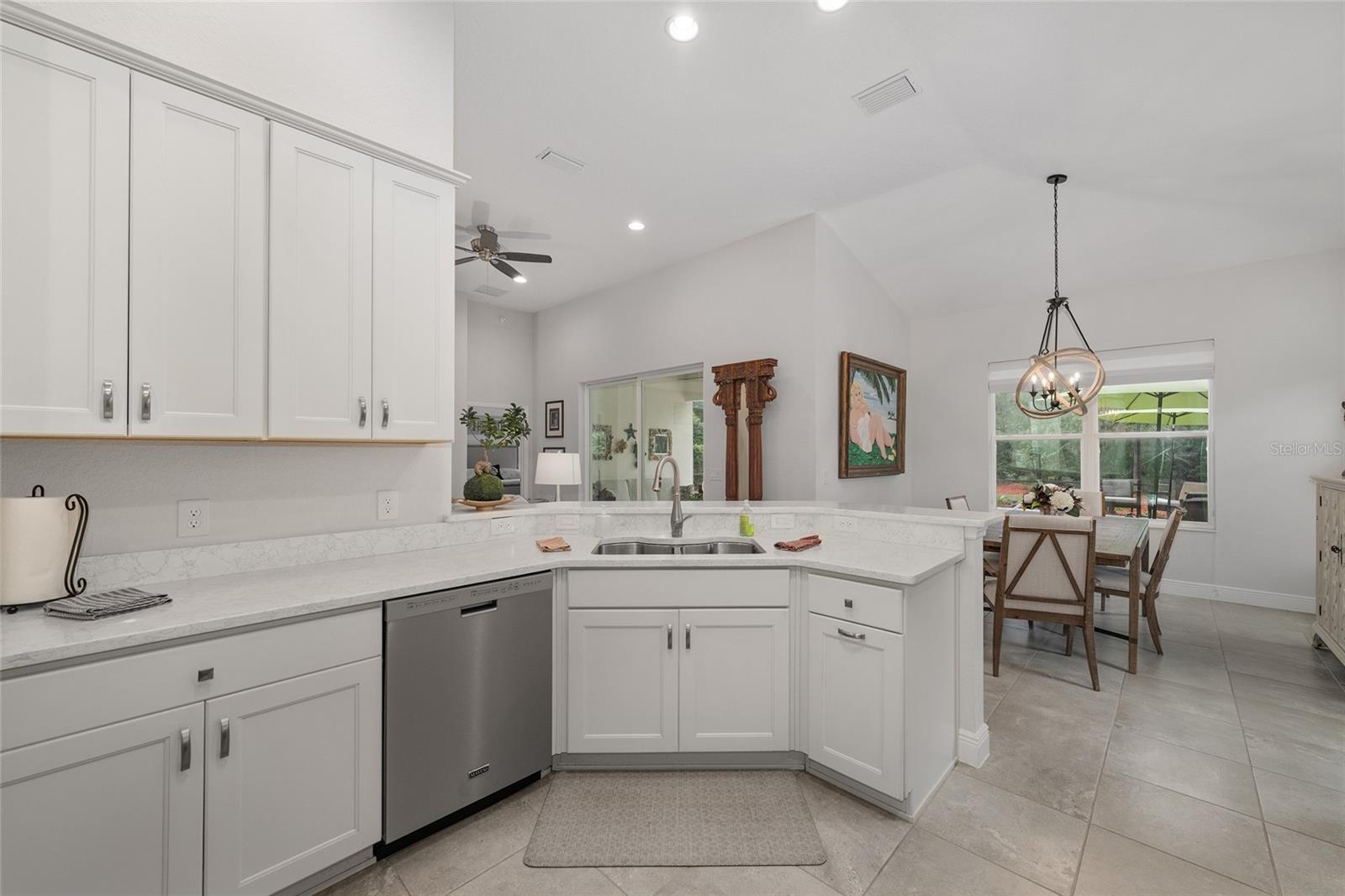 4843 AUDREY MARIE CT, OXFORD, FL, 34484