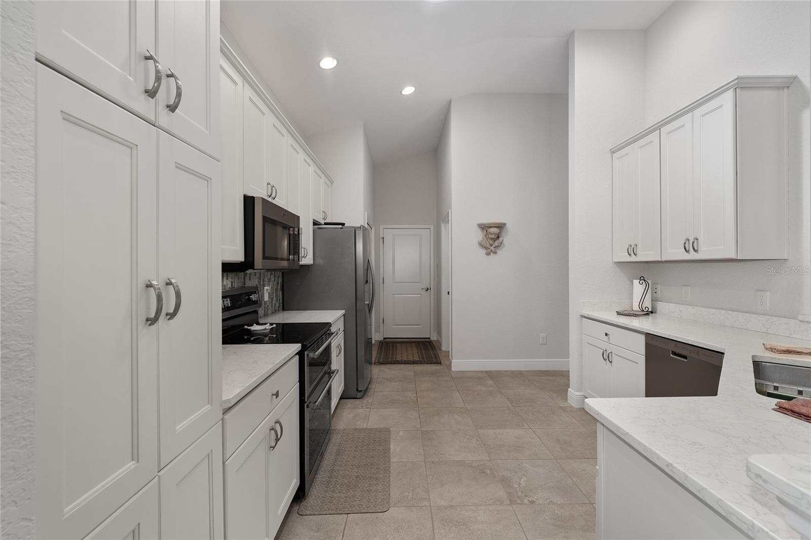 4843 AUDREY MARIE CT, OXFORD, FL, 34484