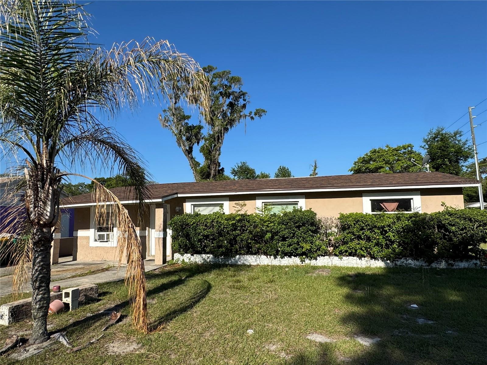 900 SHERWOOD DR, DELAND, FL, 32720