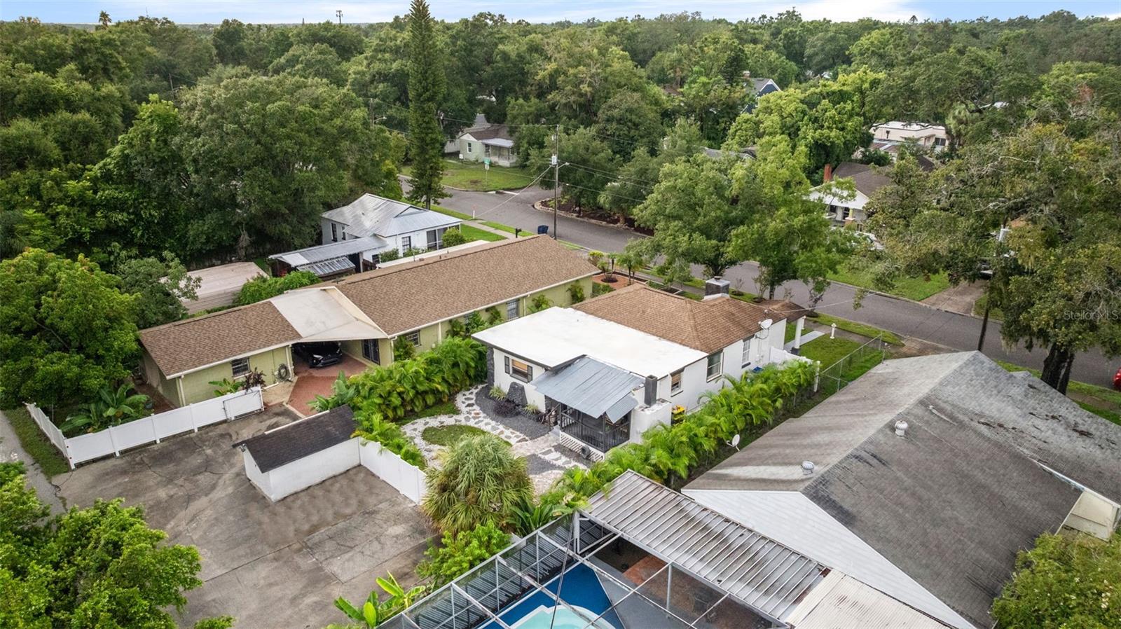 1411 E HENRY AVE, TAMPA, FL, 33604