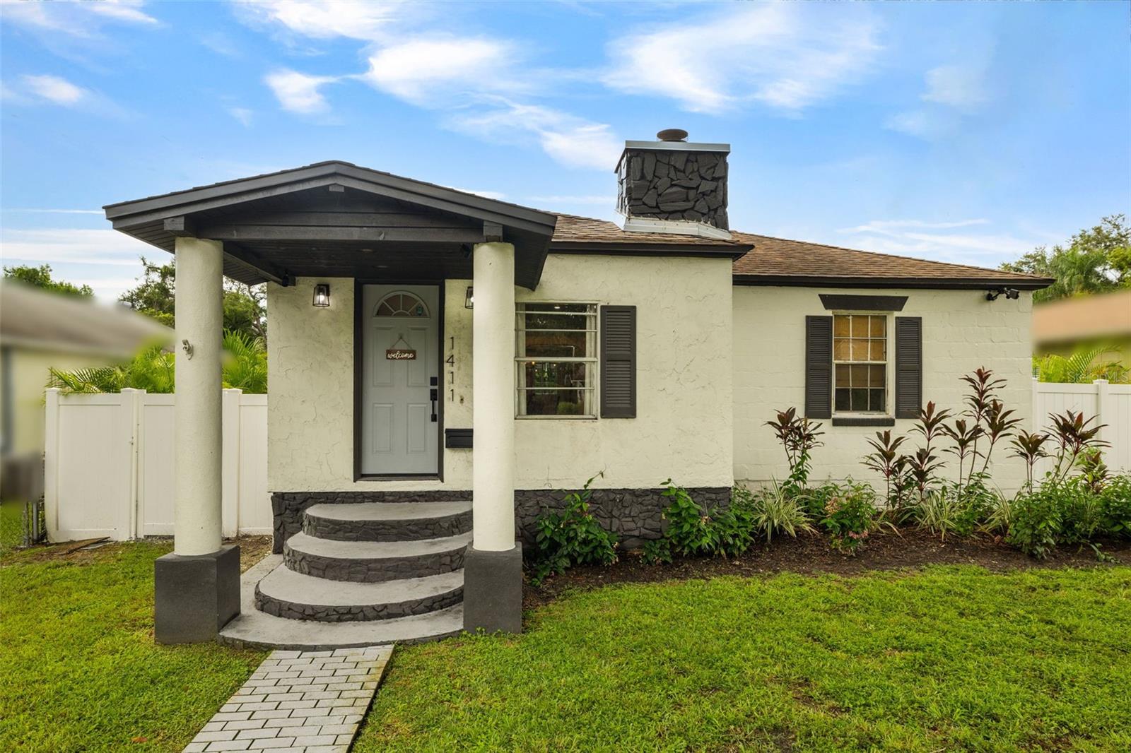 1411 E HENRY AVE, TAMPA, FL, 33604