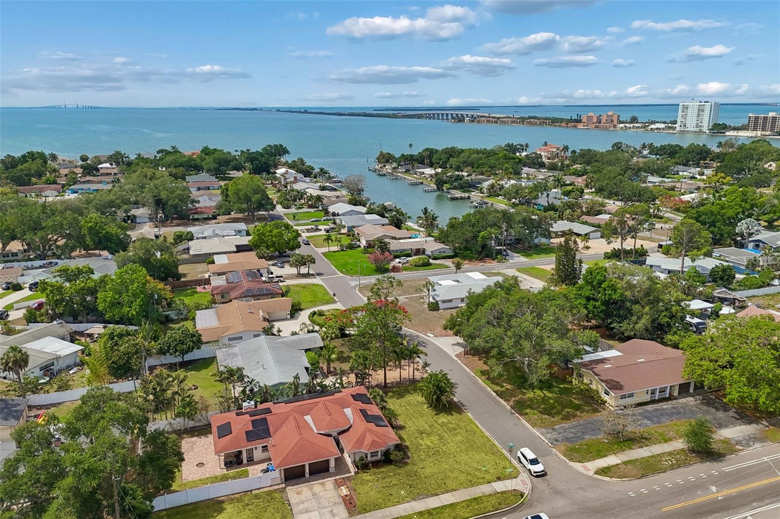 2790 PINELLAS POINT DR S, ST PETERSBURG, FL, 33712