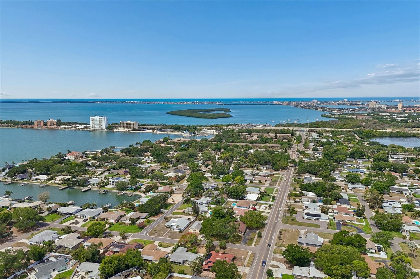 2790 PINELLAS POINT DR S, ST PETERSBURG, FL, 33712