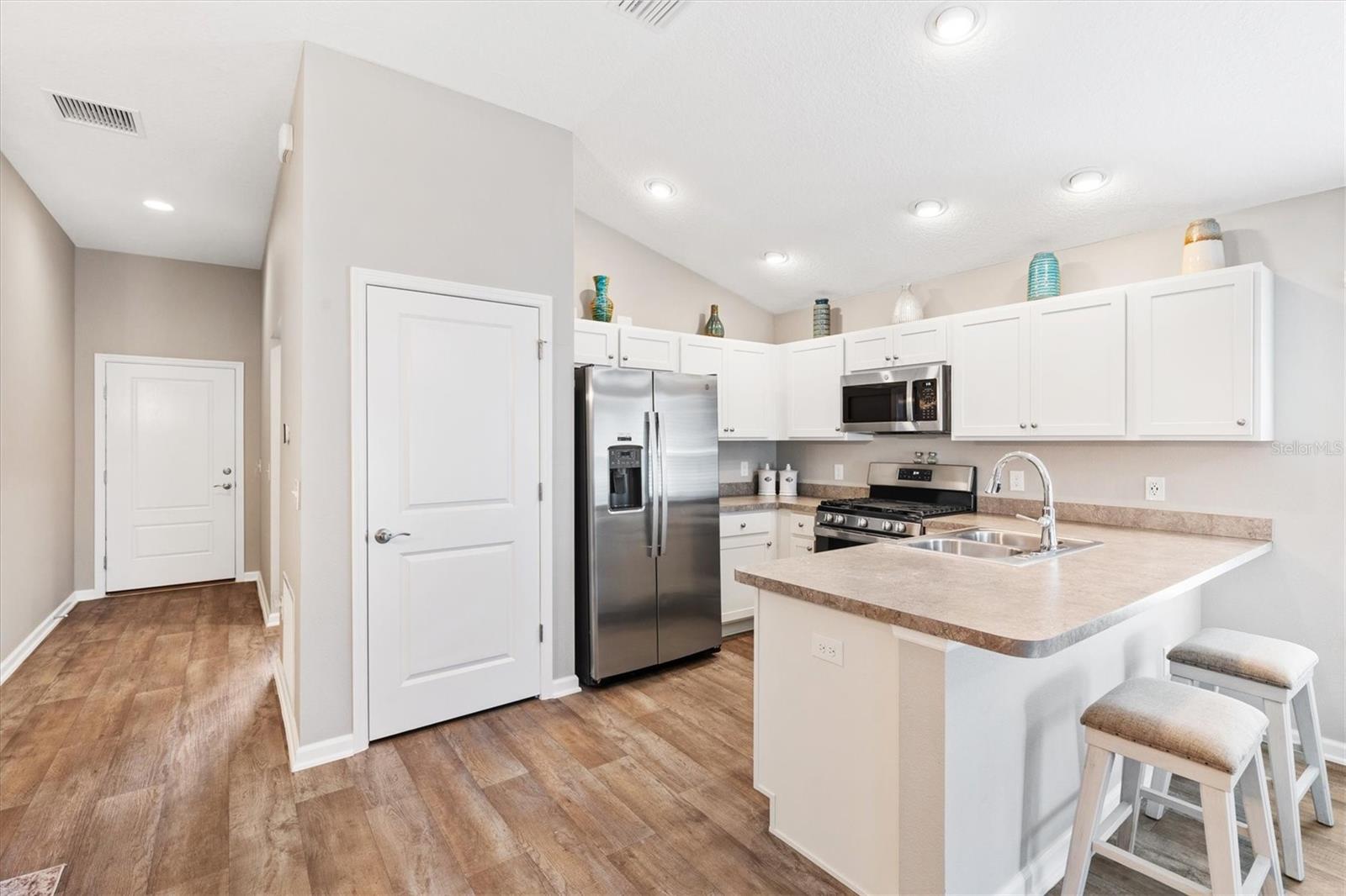 3948 MUNFORD TER, THE VILLAGES, FL, 32163