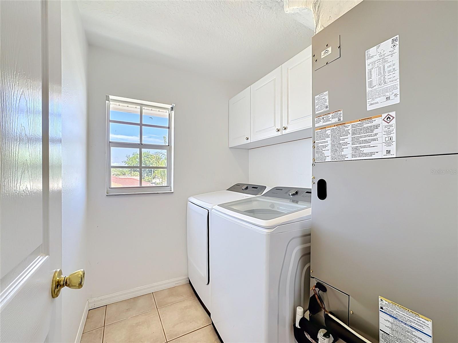 624 KINGSTON CT, APOLLO BEACH, FL, 33572