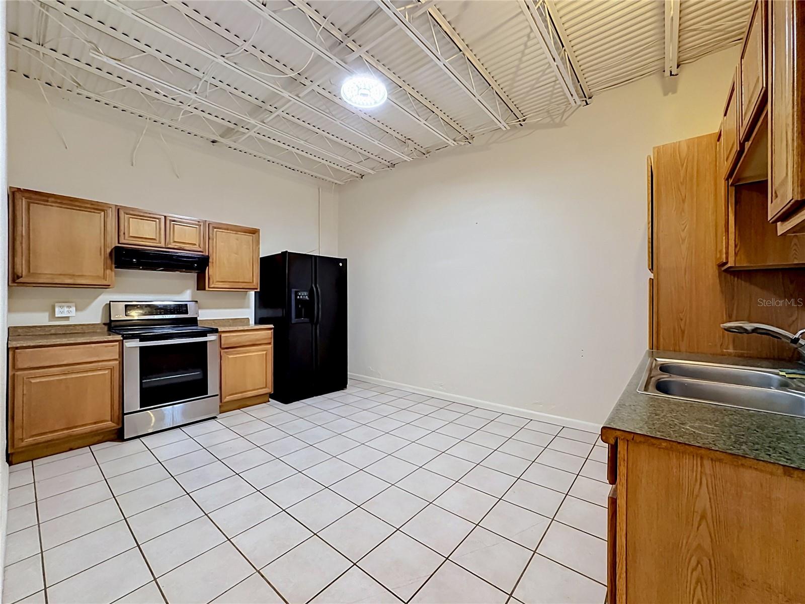 624 KINGSTON CT, APOLLO BEACH, FL, 33572