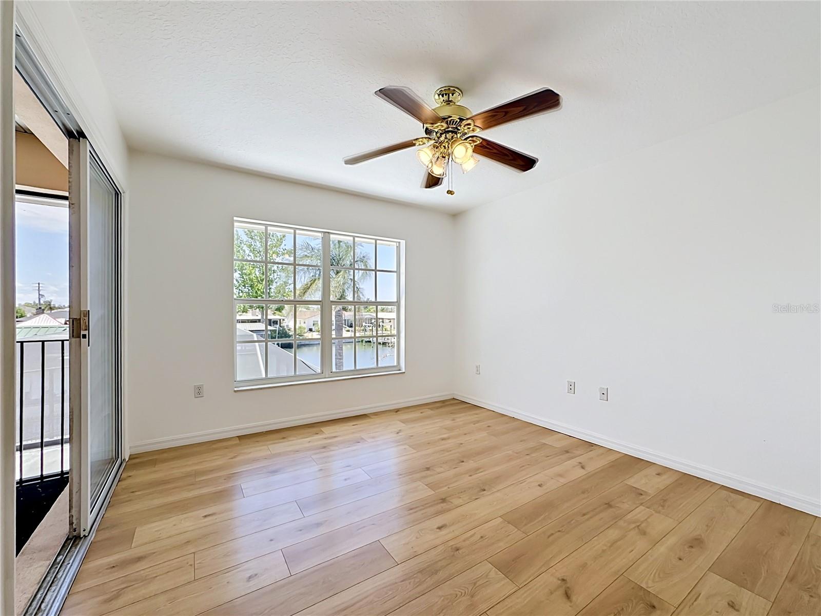 624 KINGSTON CT, APOLLO BEACH, FL, 33572