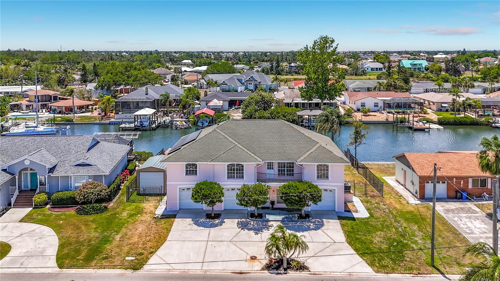 624 KINGSTON CT, APOLLO BEACH, FL, 33572