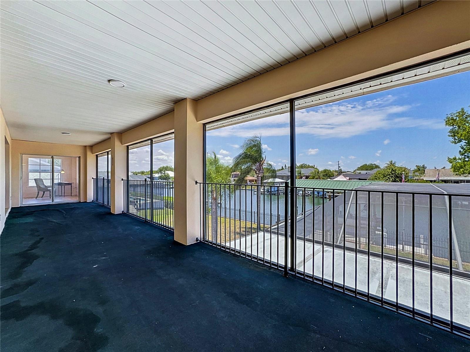 624 KINGSTON CT, APOLLO BEACH, FL, 33572