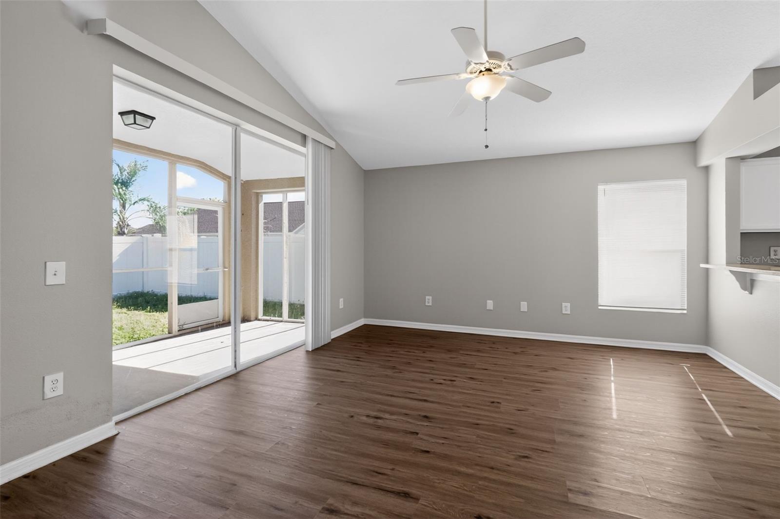 30723 BIRDHOUSE DR, WESLEY CHAPEL, FL, 33545