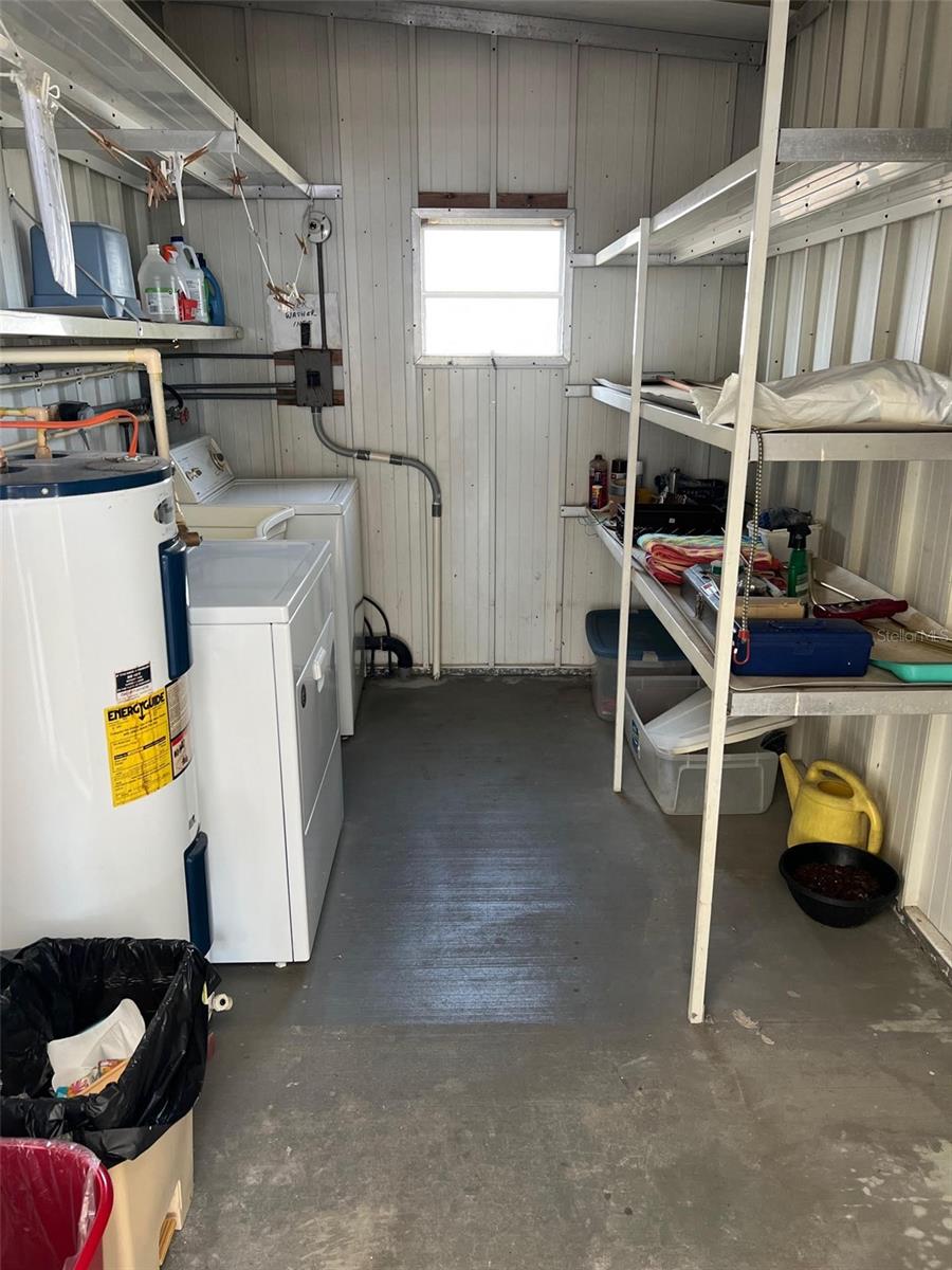 96 ROYAL PALM CIR, LARGO, FL, 33778