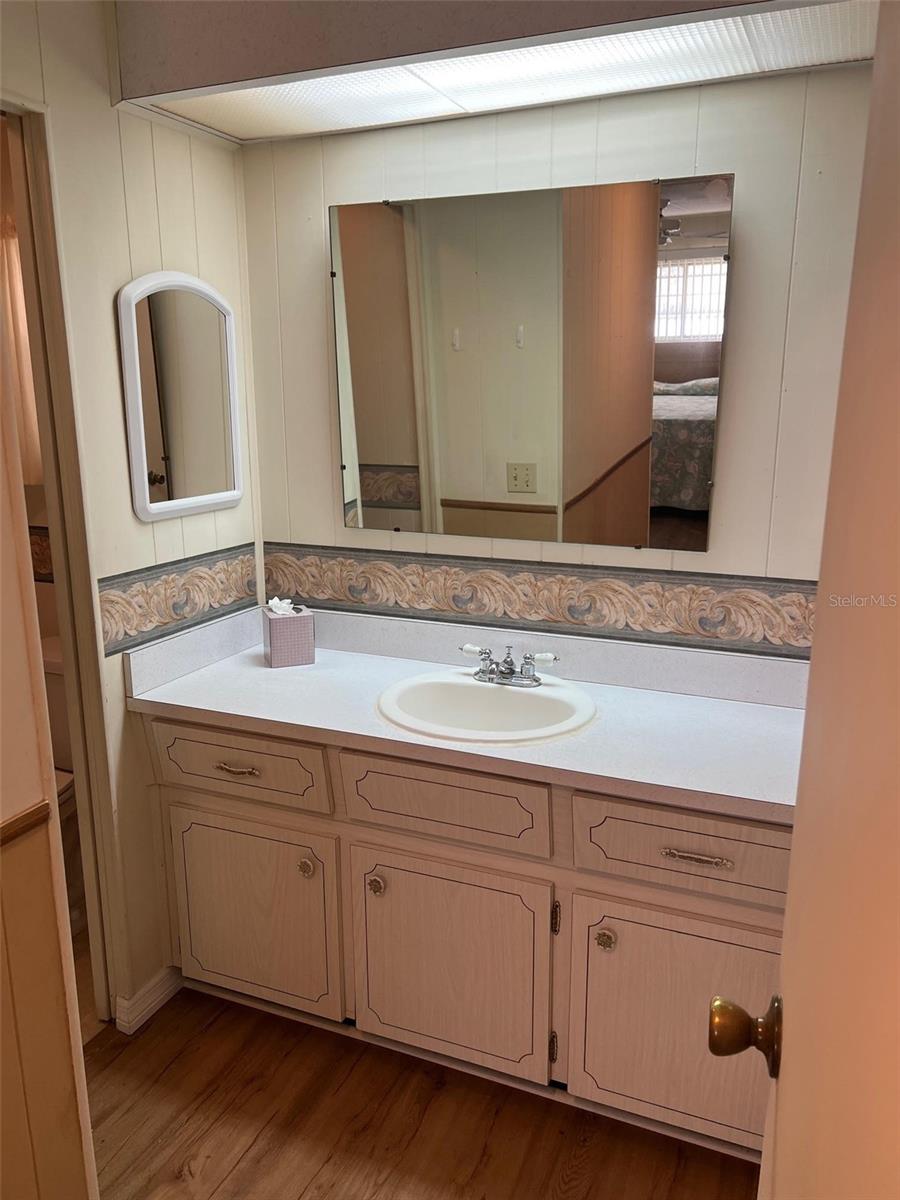 96 ROYAL PALM CIR, LARGO, FL, 33778