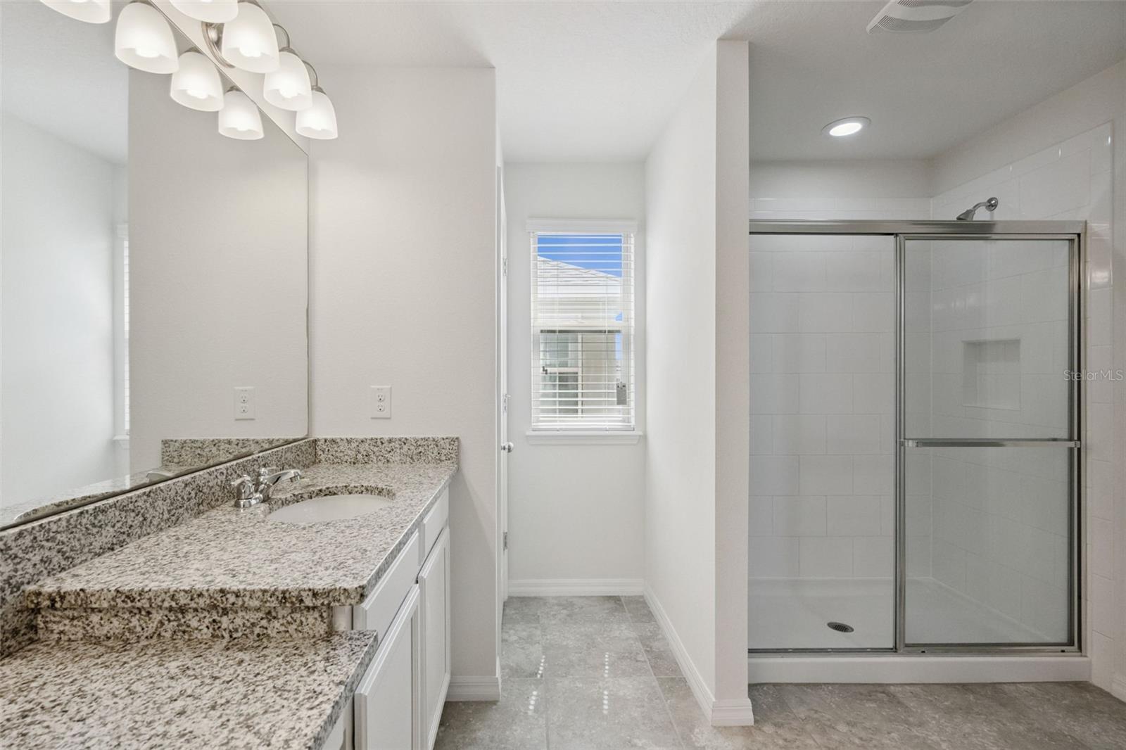 16031 PEBBLE BLUFF LOOP, WINTER GARDEN, FL, 34787