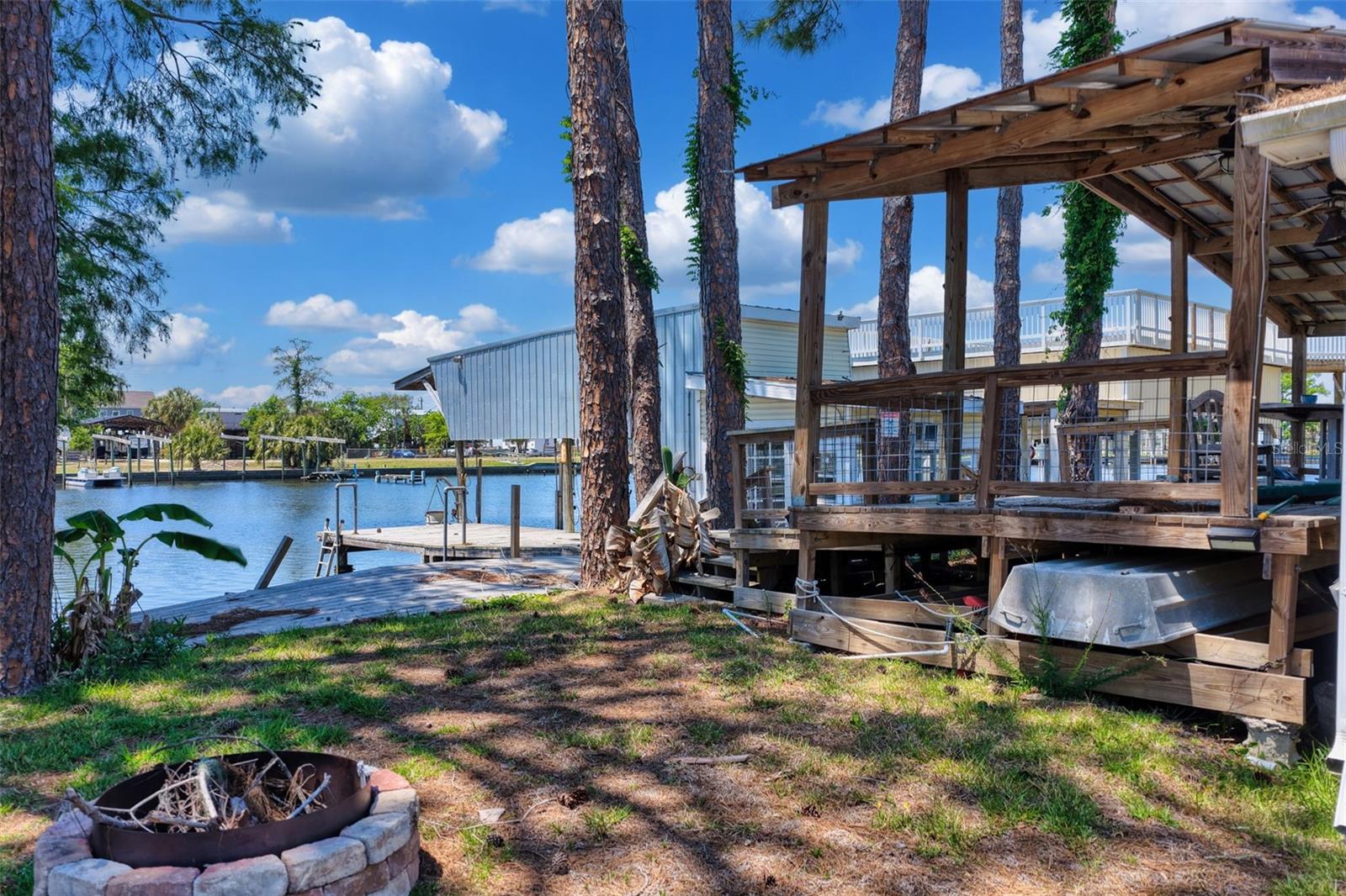 53 SE 241ST ST, SUWANNEE, FL, 32692