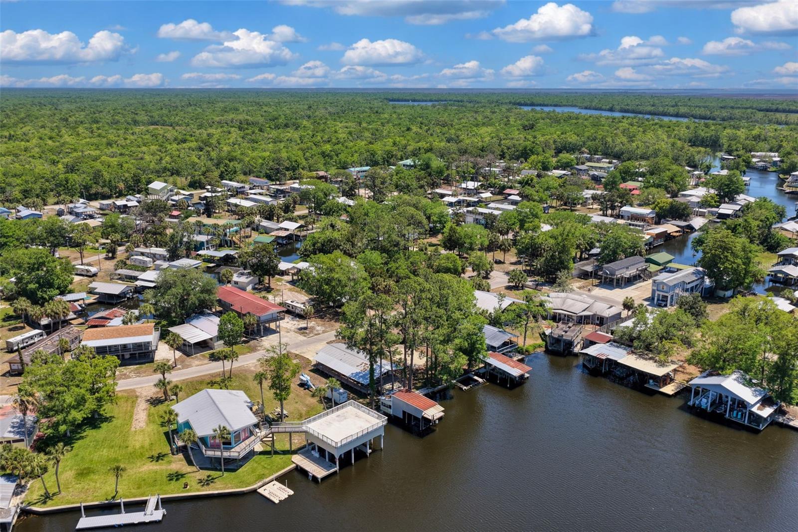 53 SE 241ST ST, SUWANNEE, FL, 32692
