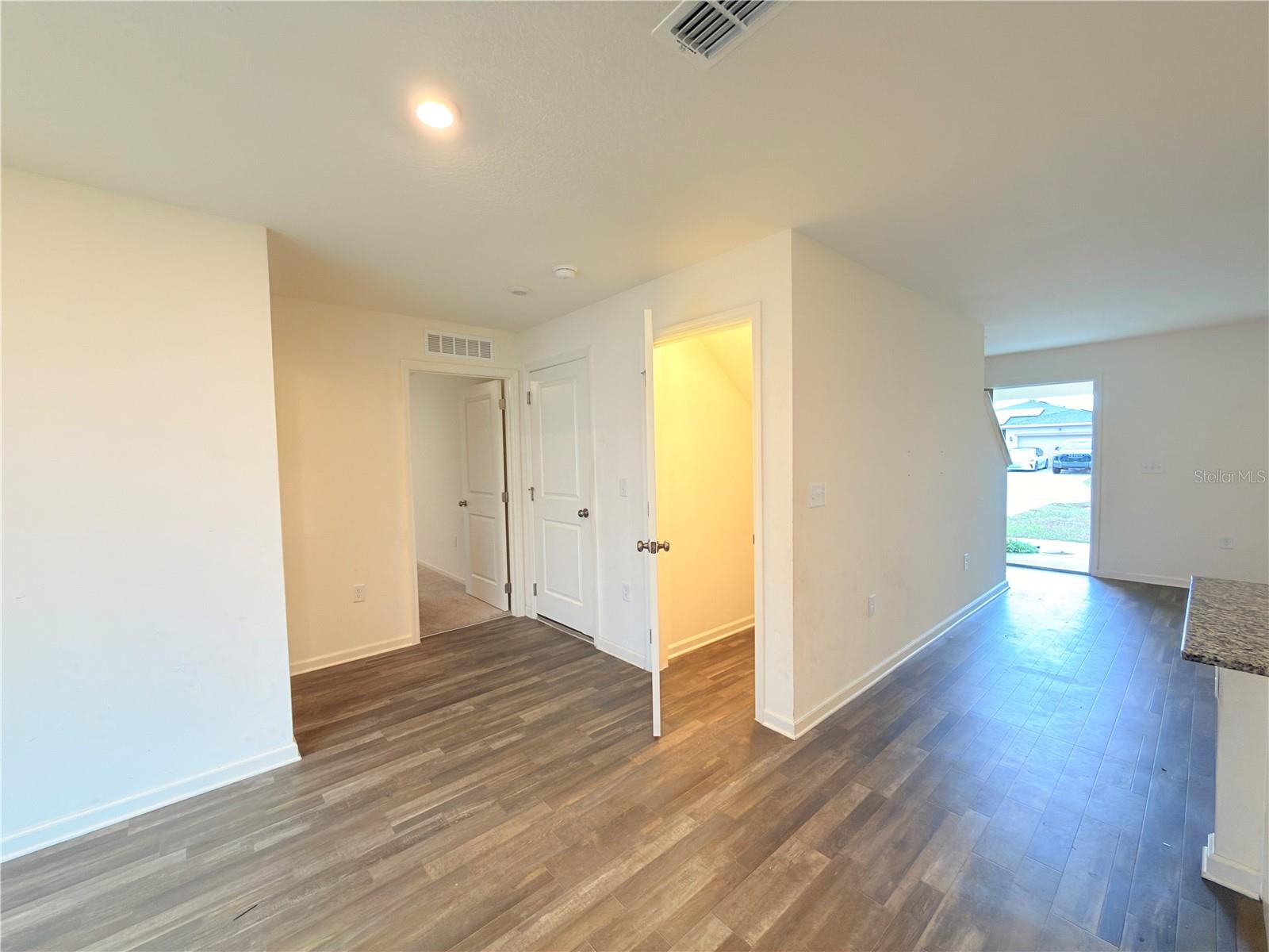 733 JAMES CT, KISSIMMEE, FL, 34759